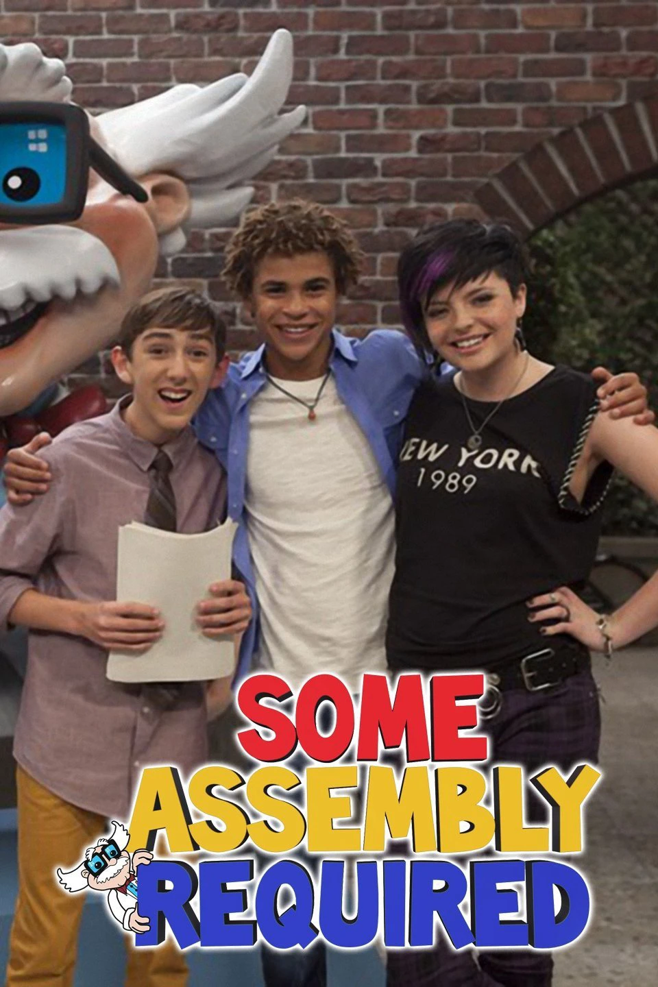 Phim Công ty đồ chơi (Phần 2) - Some Assembly Required (Season 2) (2015)